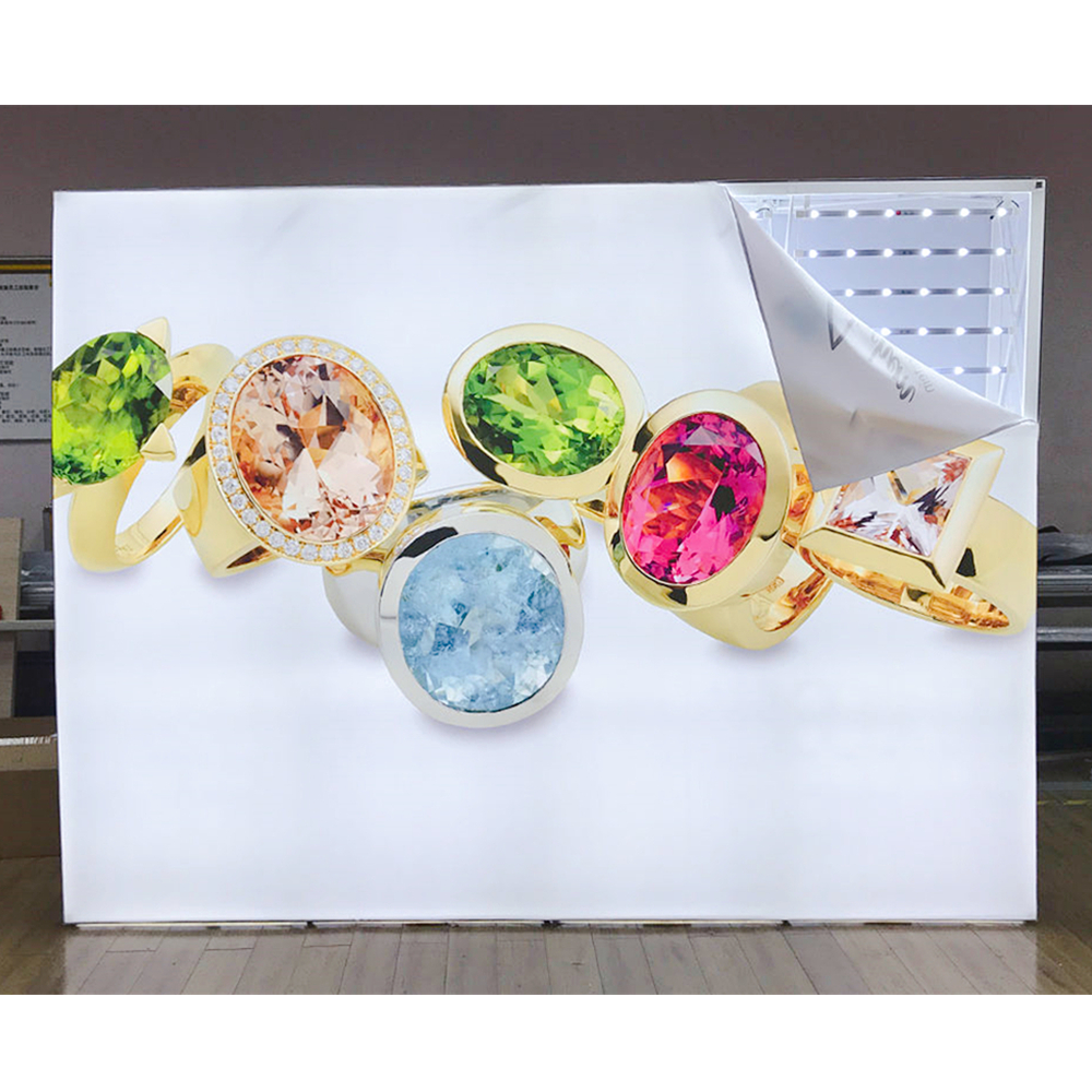 Backlit Pop Up Display E02F3