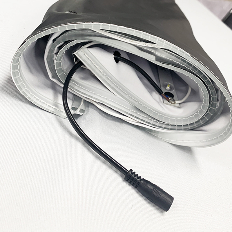 Frameless Light Box E04C1